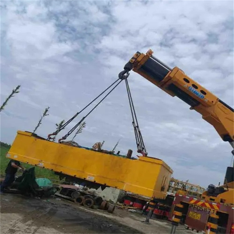 永州吊车吊集装箱需要多少钱